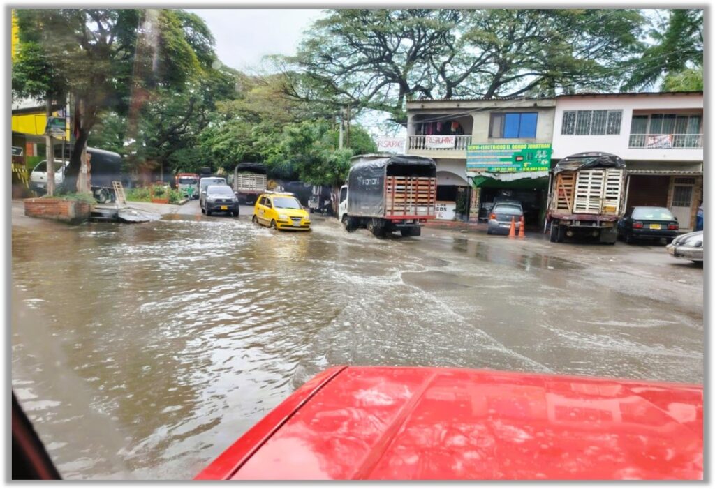 Flooded road in  El Astillero, the last big town before Tibú. This is the start of the Catatumbo region.